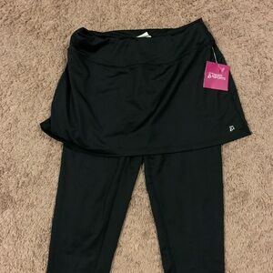 Skirt Sports Lotta  Breeze Capri skirt for women’s.NWT